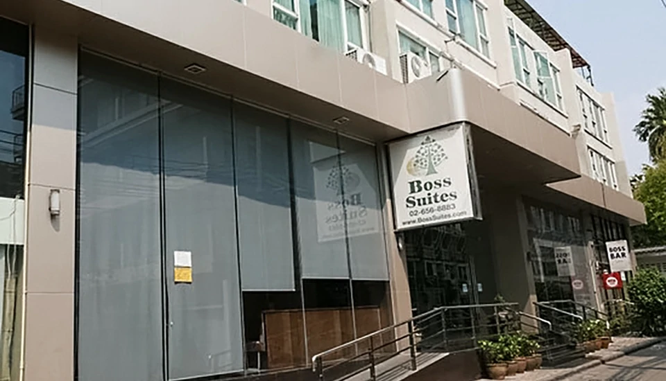 هتل باس سوئیتز نانا بانکوک